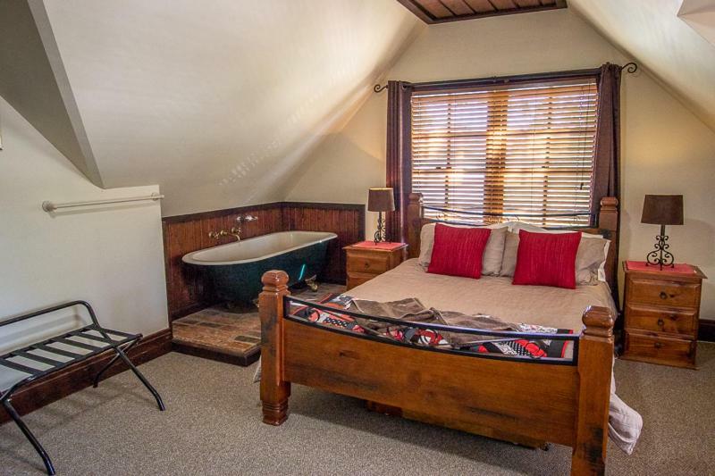 Gold Mine Guest House And Cafe Nundle Экстерьер фото
